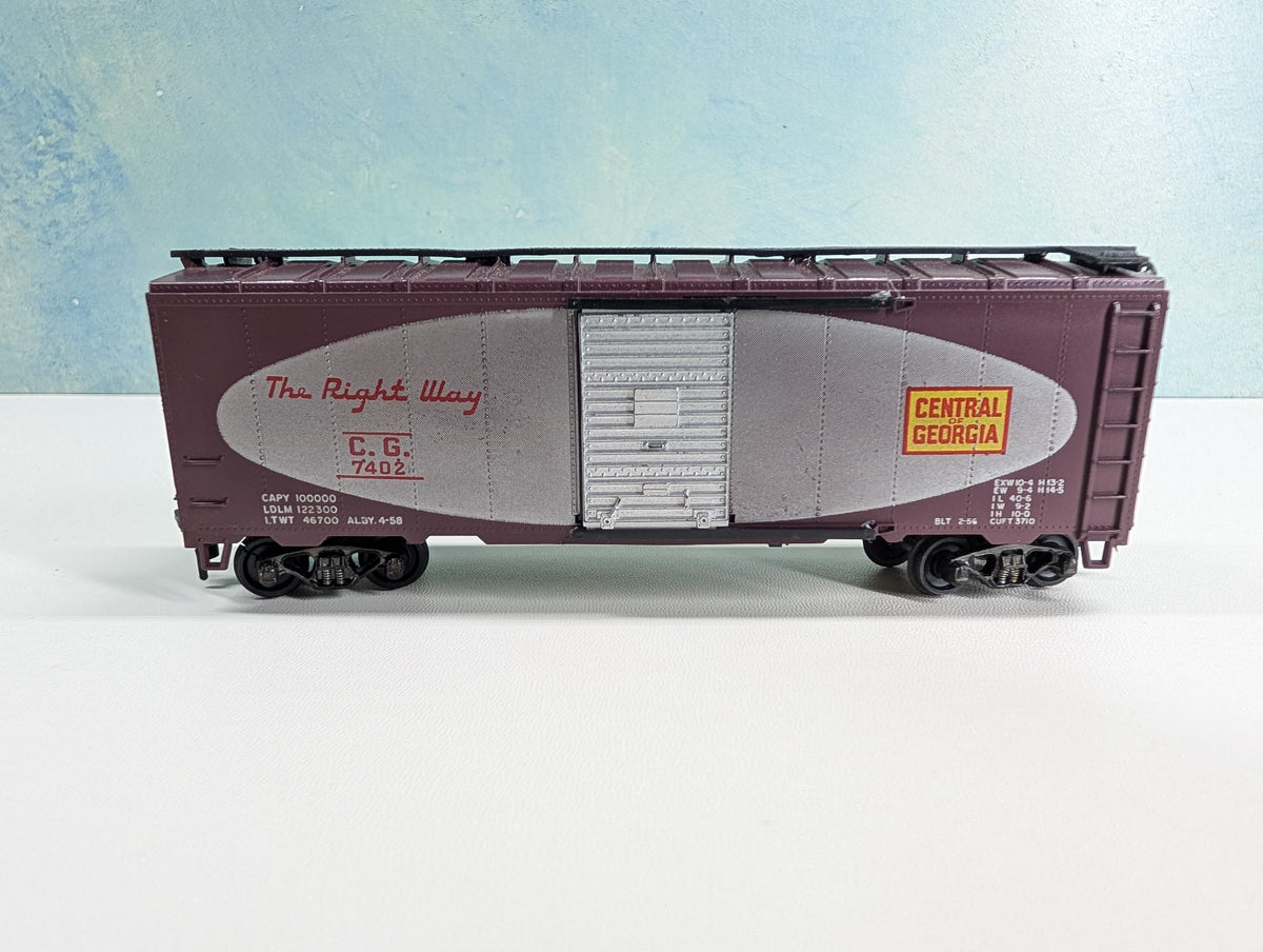 USED Athearn HO Scale 40' Box Car Central of Georgia CG #7402
