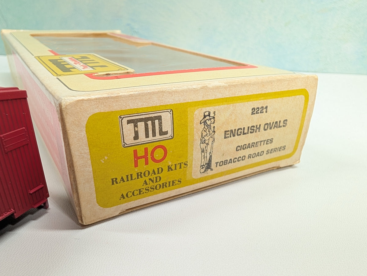 USED TRAIN MINIATURE HO Scale Tobacco Road Series Car English Ovals Cigarettes PM #809 KIT