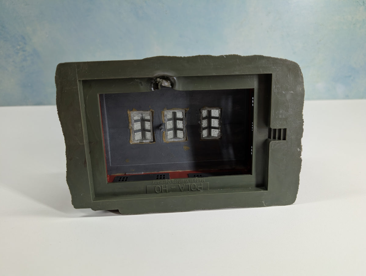 USED Pola HO Scale Brick Warehouse