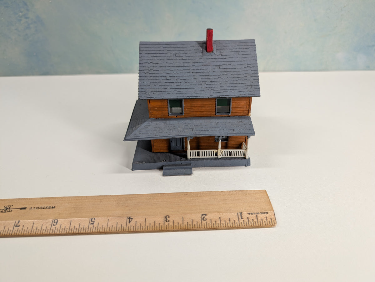 USED Revell HO Scale Farm House