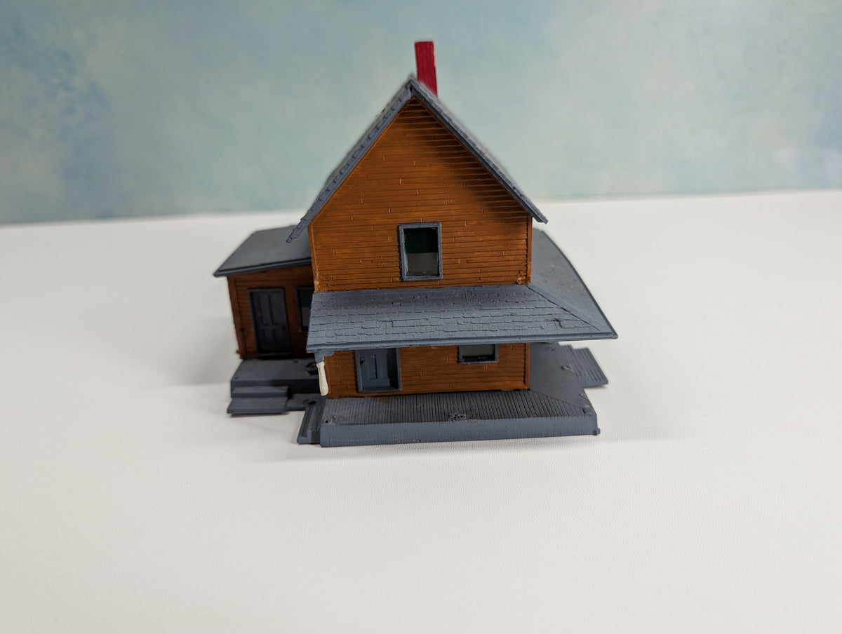 USED Revell HO Scale Farm House