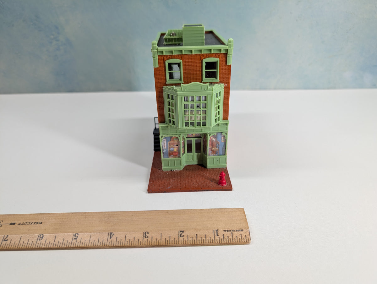 USED HO Scale Brick Storefront