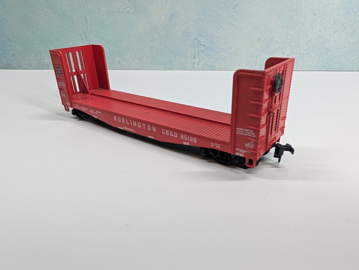 USED Athearn HO Scale Bulkhead Flat Car Burlington CB&Q #85126