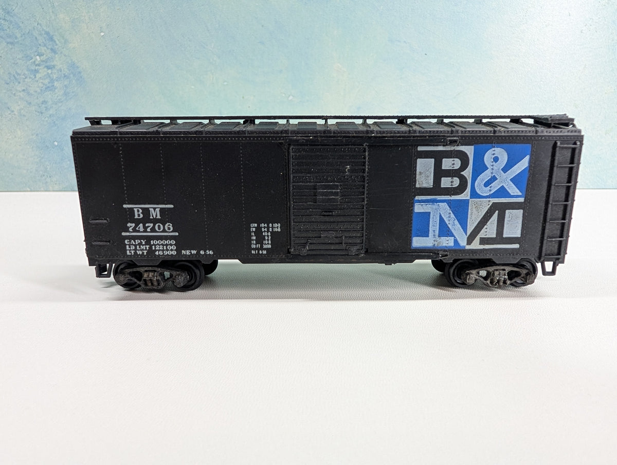 USED Athearn HO Scale 40' Box Car Boston and Maine BM #74706