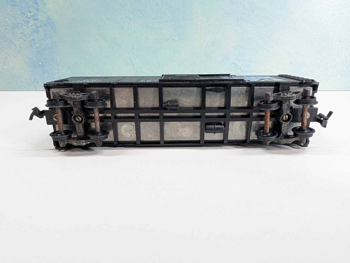 USED Athearn HO Scale 40' Box Car Boston and Maine BM #74706