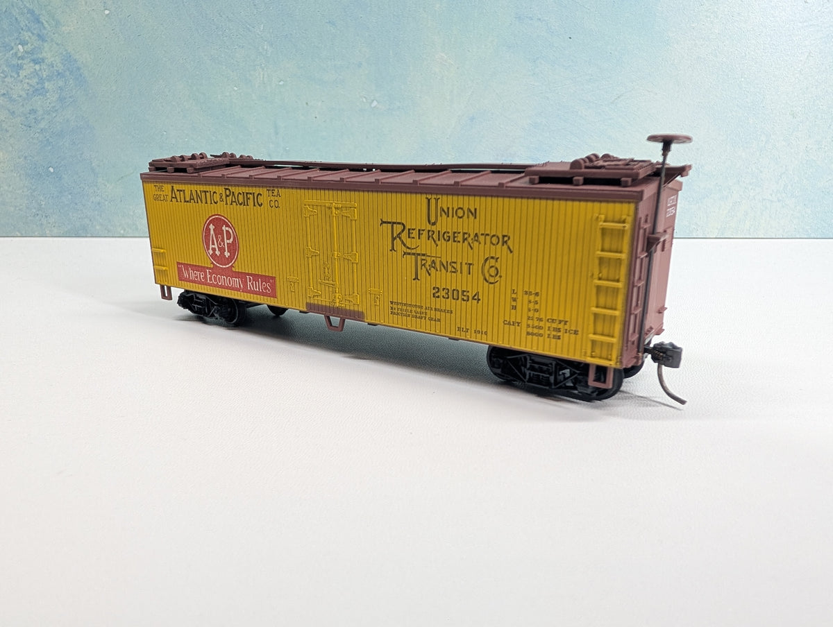 USED TRAIN MINIATURE HO Scale 40' Wood Reefer A&P Tea Co. #23054