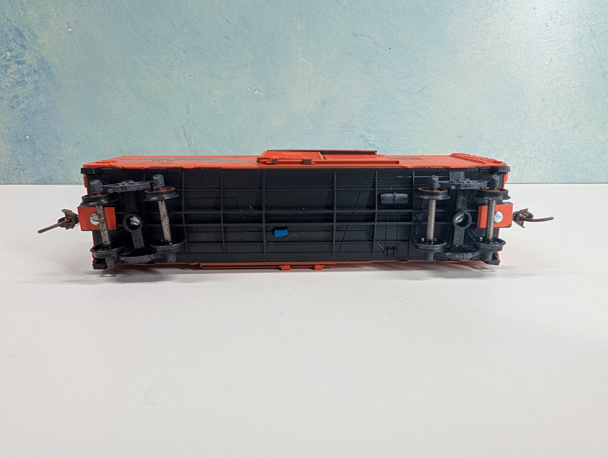 USED Roundhouse HO Scale 40' Box Car Western Pacific WP #1953
