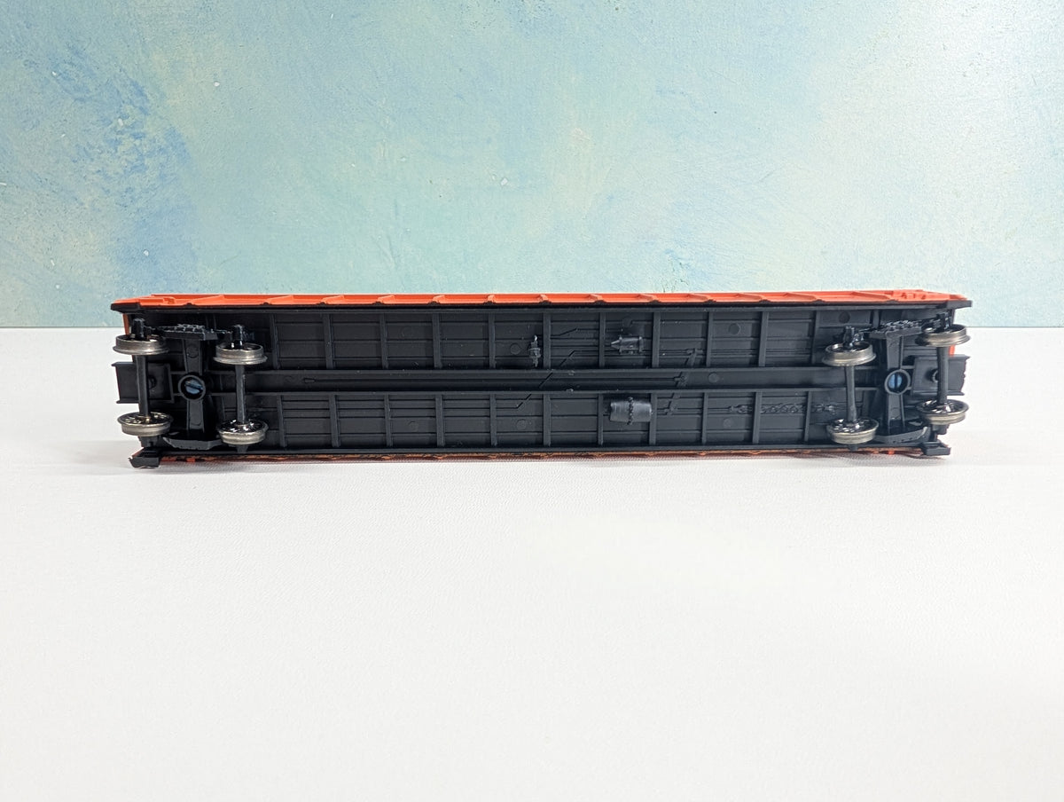 USED Roundhouse HO Scale 50' Gondola w/ Custom Load Philadelphia, Bethlehem and New England PBNE #898