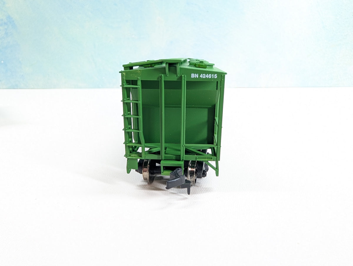 USED Atlas 1802 HO Scale PS-2 Covered Hopper Burlington Northern BN #424615
