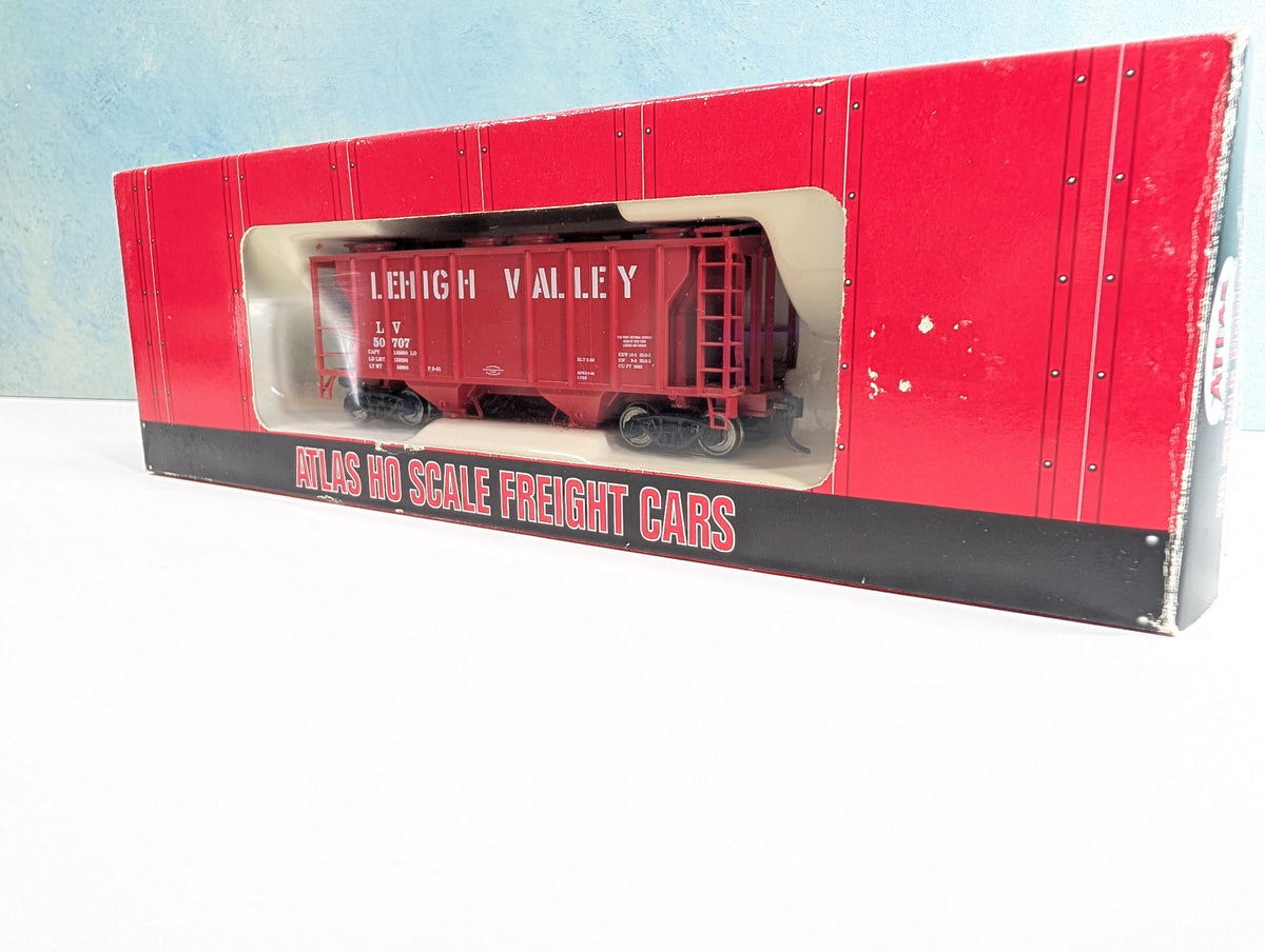 USED Atlas 1815 HO Scale PS-2 Covered Hopper Lehigh Valley LV #50707