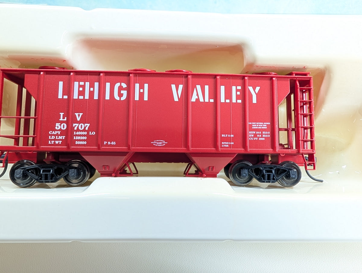 USED Atlas 1815 HO Scale PS-2 Covered Hopper Lehigh Valley LV #50707