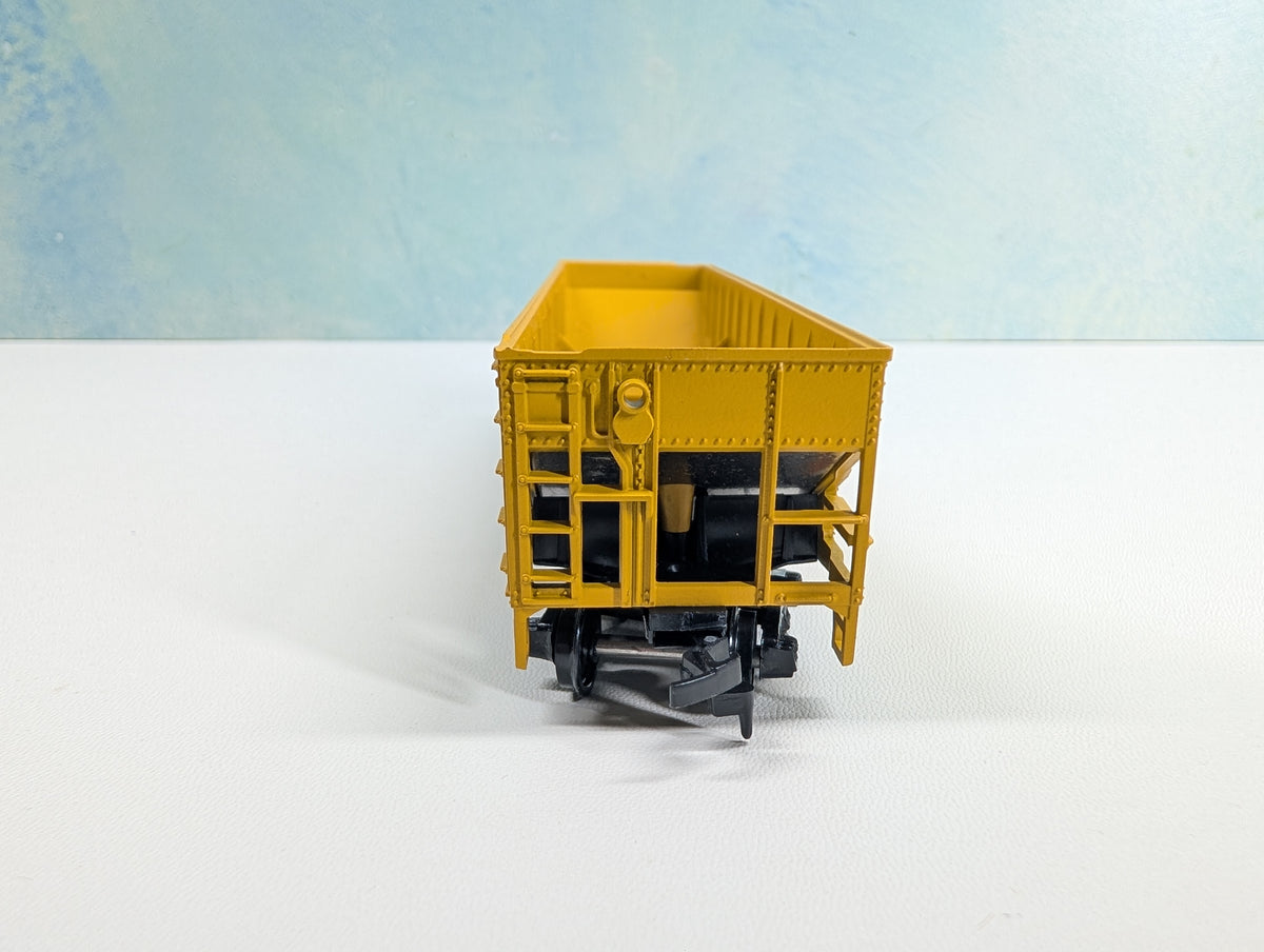 USED Athearn HO Scale Operating Quad Hopper Union Pacific UP #88024 Bev-Bel