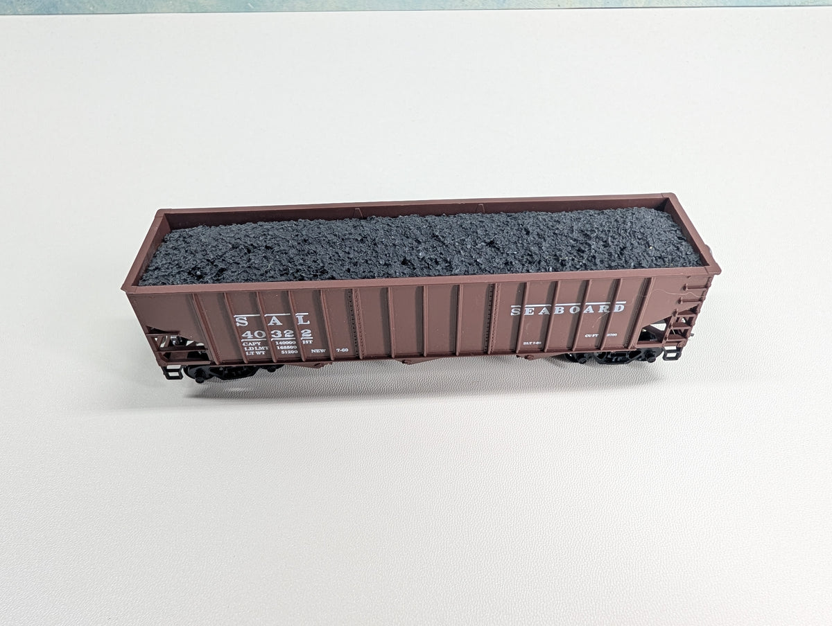 USED Stewart Hobbies HO Scale Hopper w/ Coal Load Seaboard SAL #40322