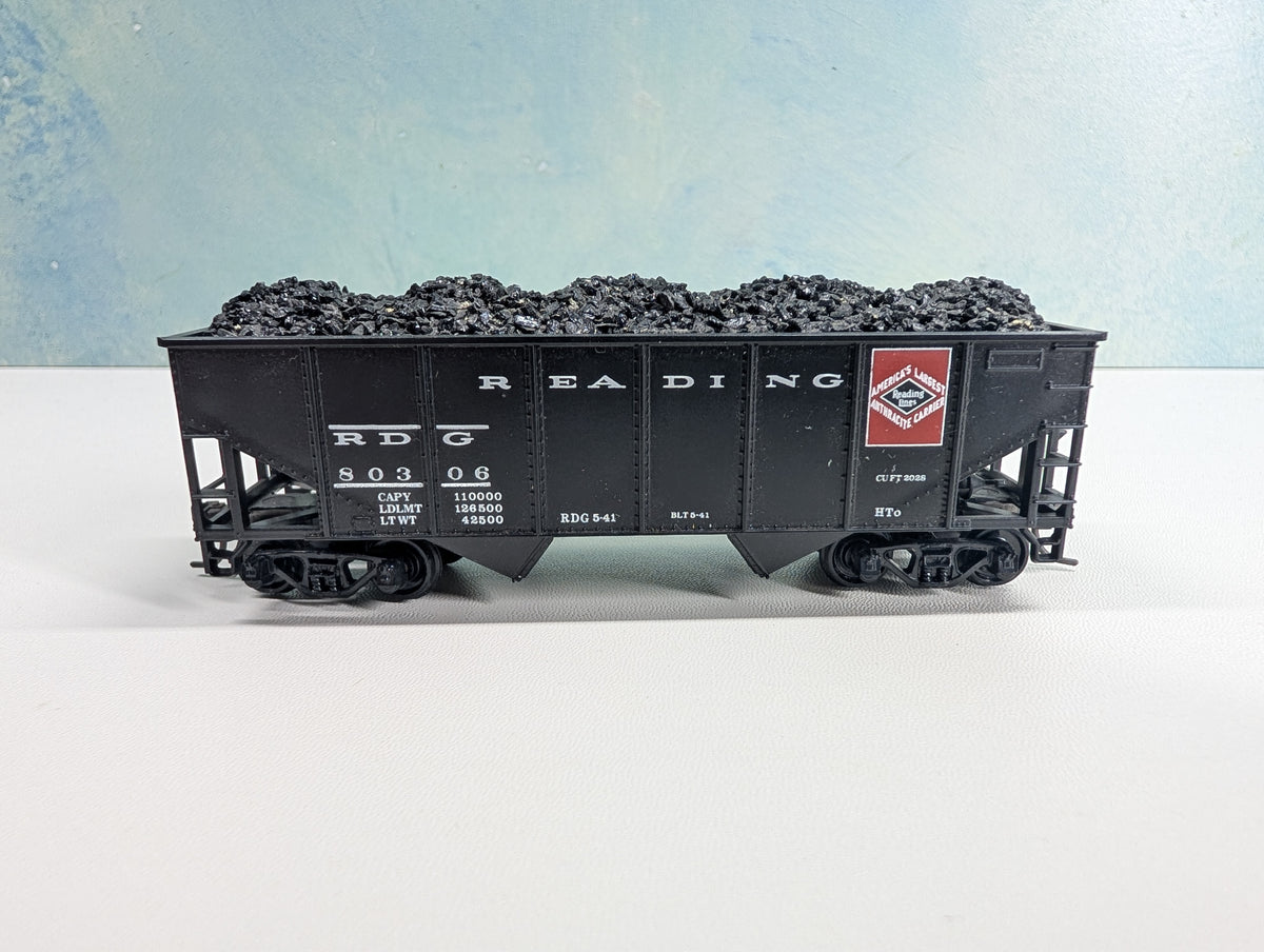 USED Athearn HO Scale Hopper w/ Coal Load Reading RDG #80306