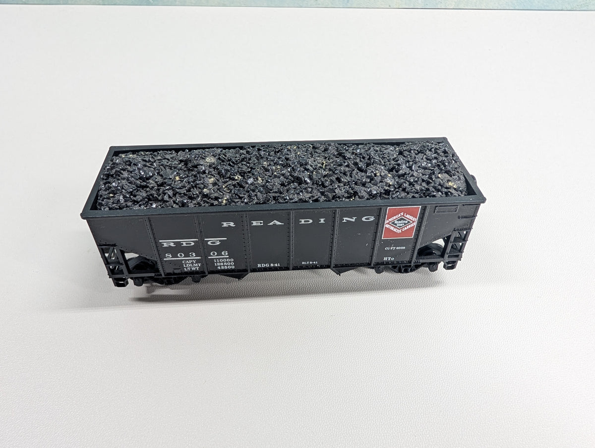 USED Athearn HO Scale Hopper w/ Coal Load Reading RDG #80306