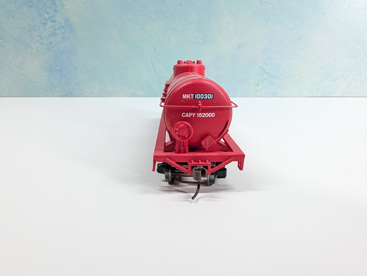 USED Athearn 7302 HO Scale Single Dome Tank Car MKT #100301 Metal Wheels