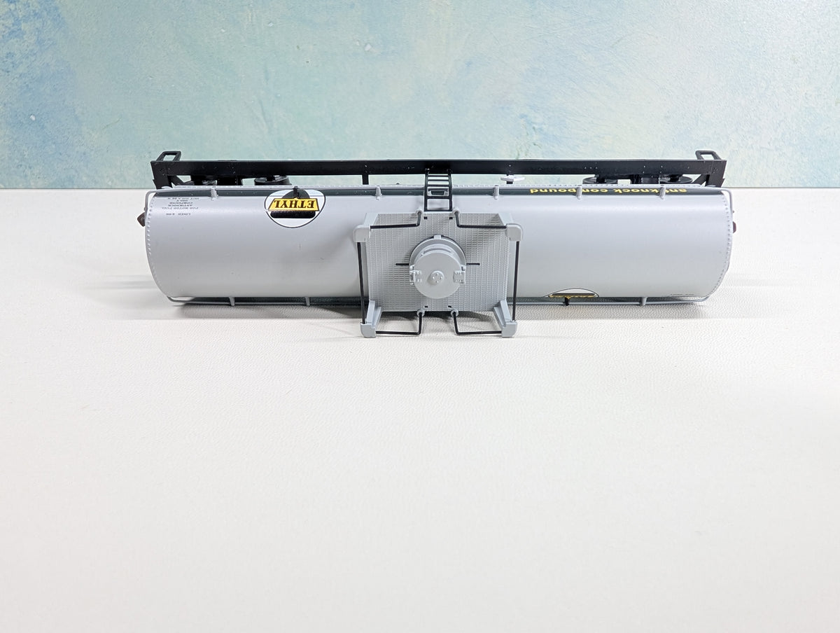 USED Athearn 7275 HO Scale Chemical Tank Car Ethyl Corporation EBAX #6039 Metal Wheels
