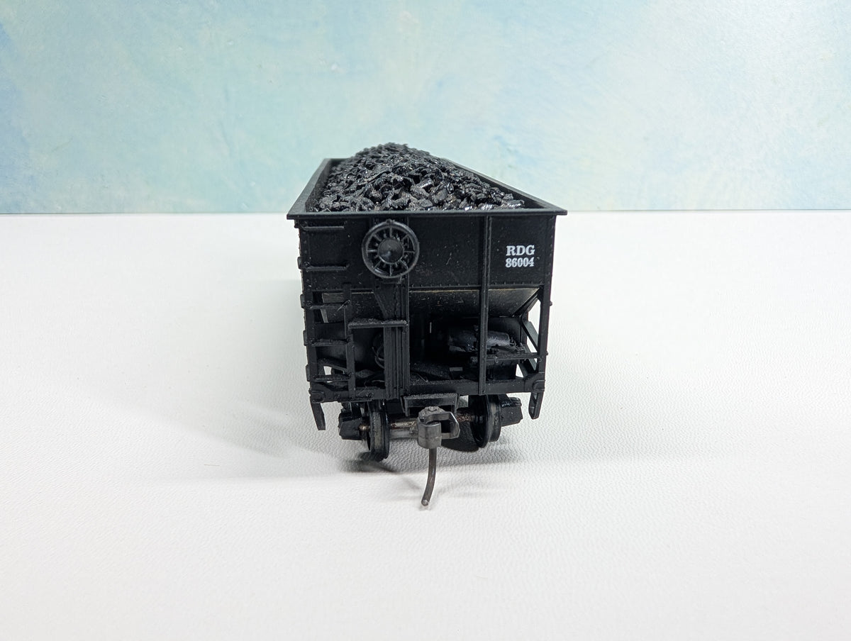USED Athearn HO Scale Hopper w/ Coal Load Reading RDG #86004