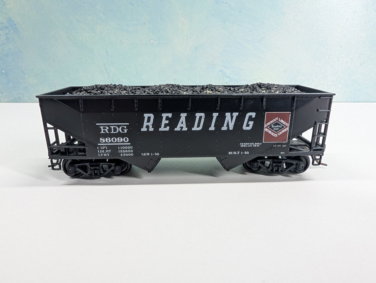 USED Athearn HO Scale Hopper w/ Coal Load Reading RDG #86090