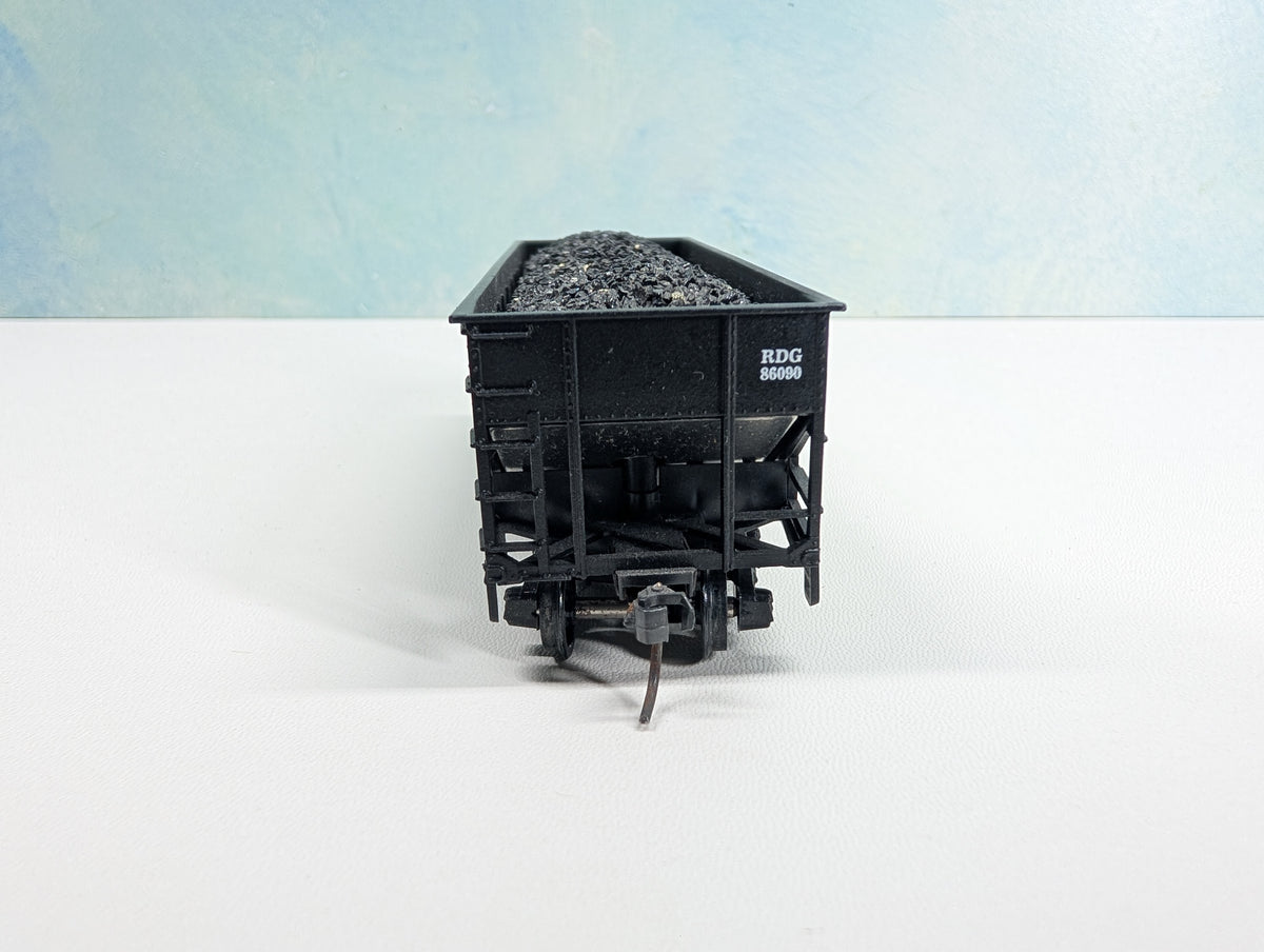 USED Athearn HO Scale Hopper w/ Coal Load Reading RDG #86090