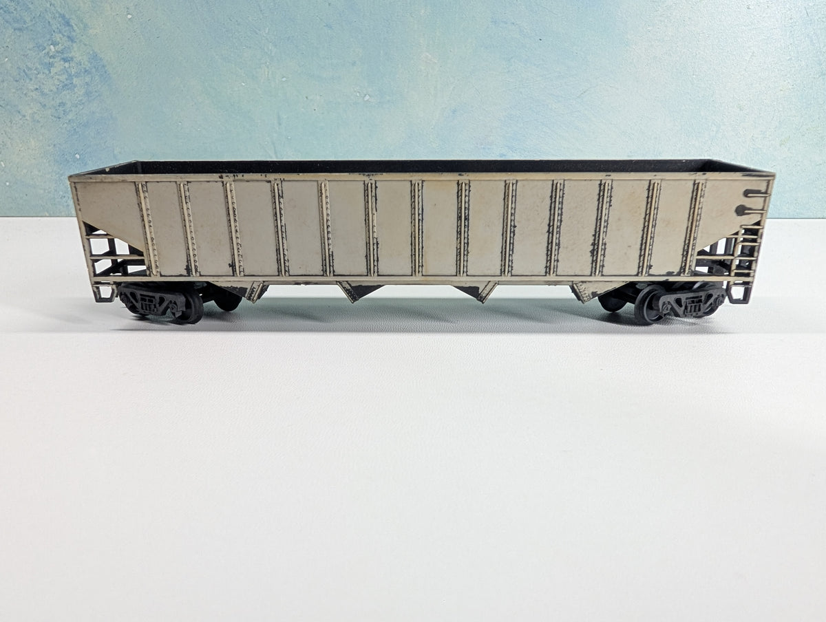 USED HO Scale Hopper Undecorated Gray and Black