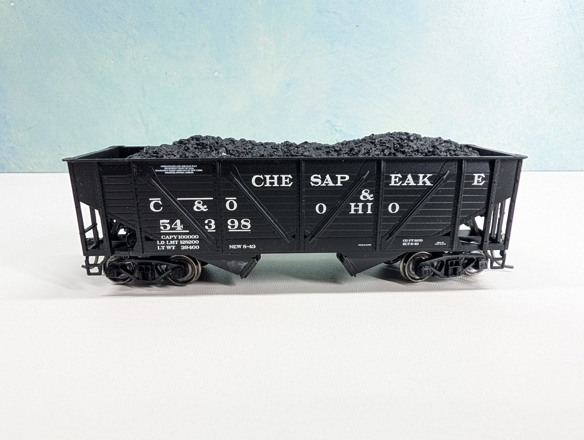 USED Life-Like HO Scale 2 Bay Hopper Chesapeake and Ohio C&O #54398 Metal Wheels, Proto 2000