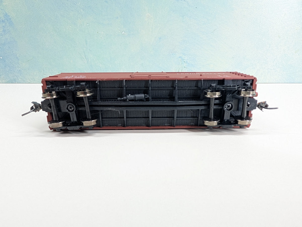 USED Accurail HO Scale 36' Double Sheathed Box Car Lehigh Valley LV #86435 Metal Wheels