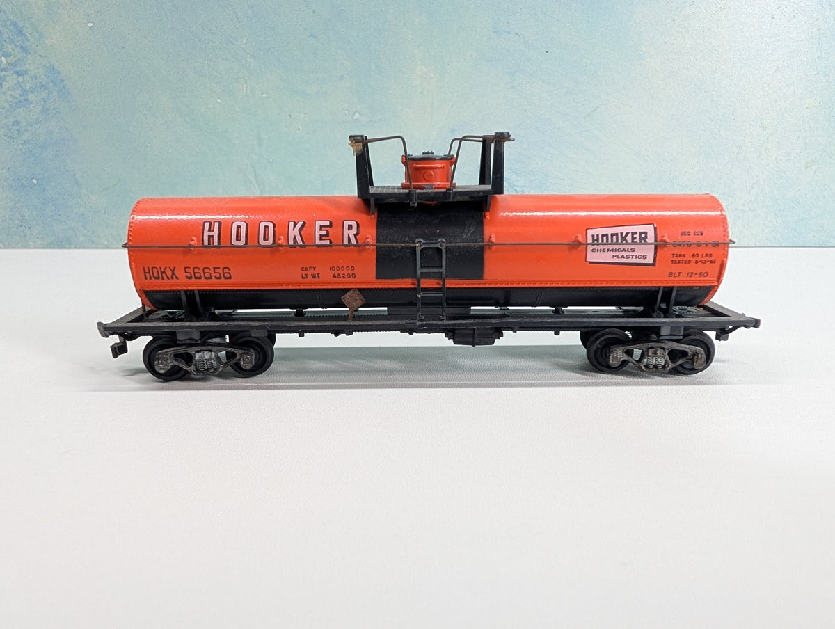 USED Athearn HO Scale Tank Car Hooker Chemicals HOKX #56656