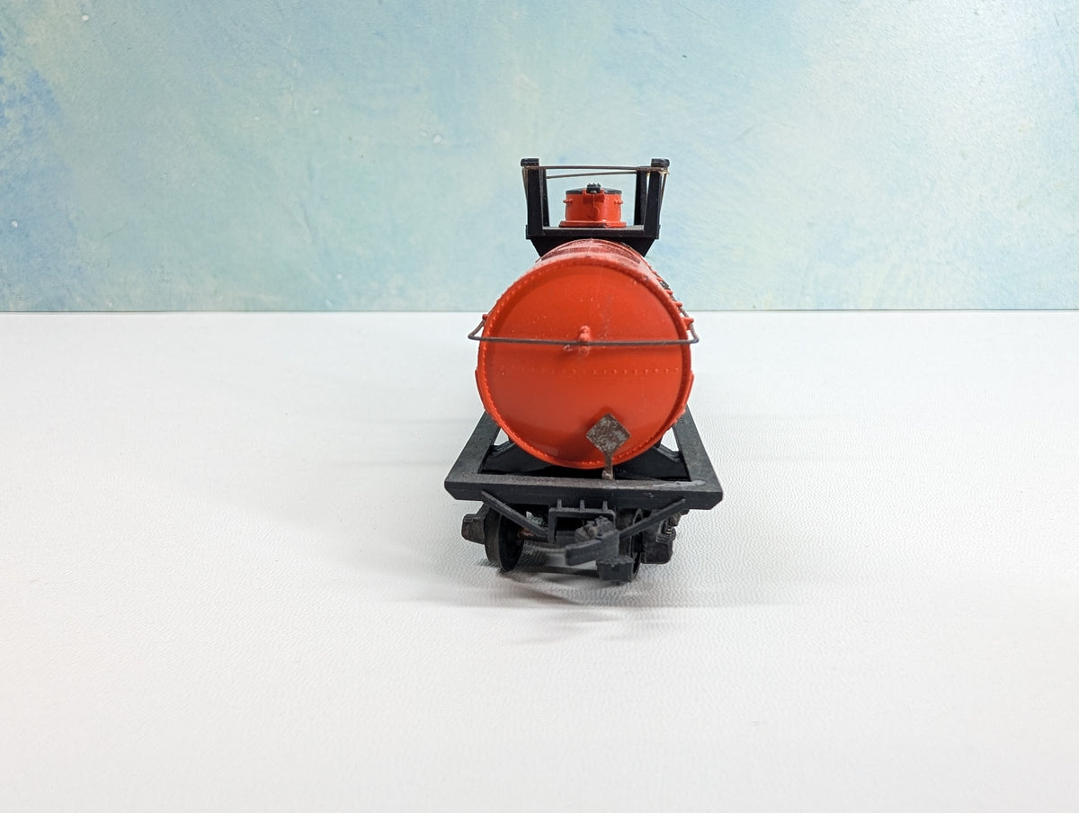 USED Athearn HO Scale Tank Car Hooker Chemicals HOKX #56656