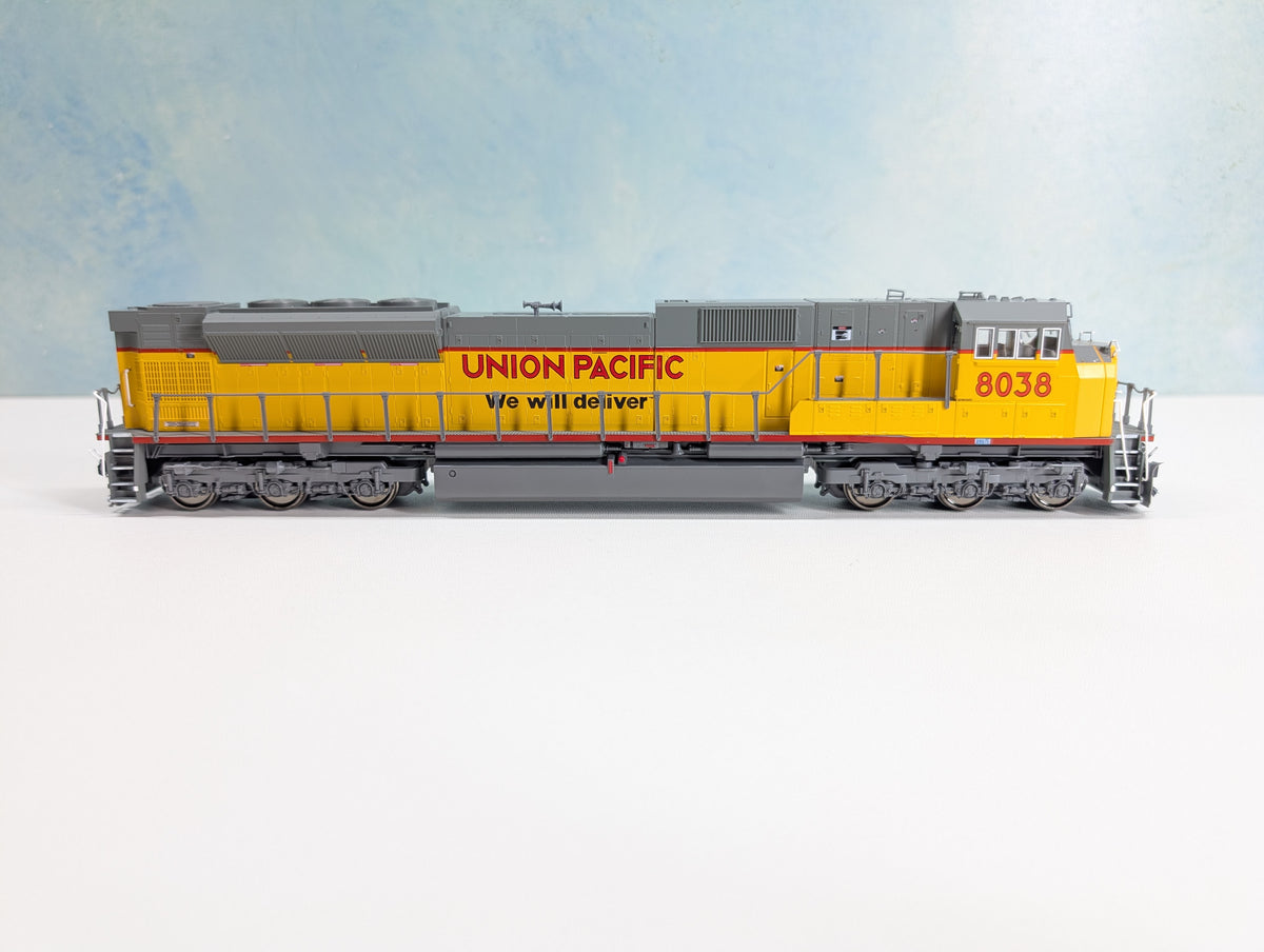 USED Kato HO Scale EMD SD90/43MAC Diesel Locomotive Union Pacific #8038 Runs Great DC