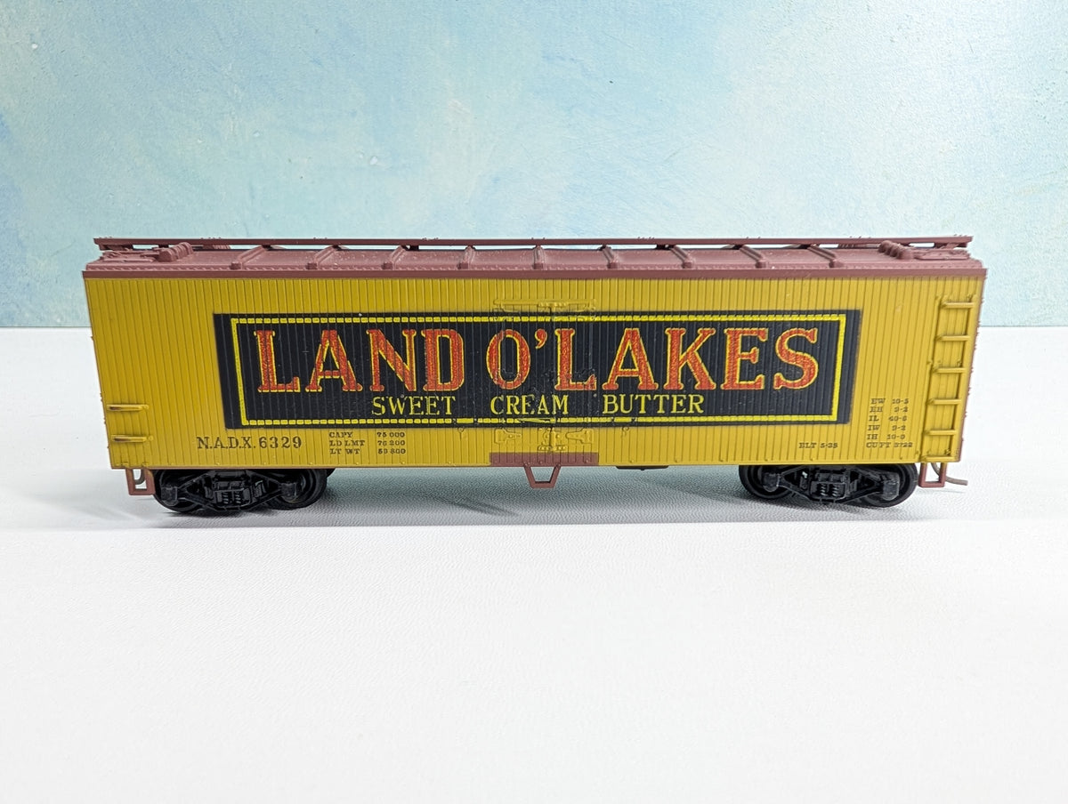 USED TRAIN MINIATURE HO Scale Billboard Reefer Land O'Lakes NADX #6329 Sweet Cream Butter