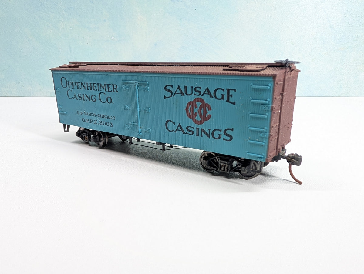 USED Roundhouse HO Scale Wood Reefer Oppenheimer Casing Co. OPPX #8003 Sausage Casings, Metal Wheels