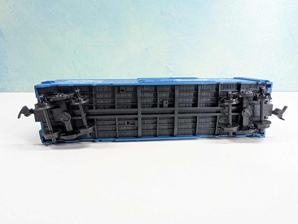 USED Accurail HO Scale 40' Box Car Grand Trunk Western GTW #516891
