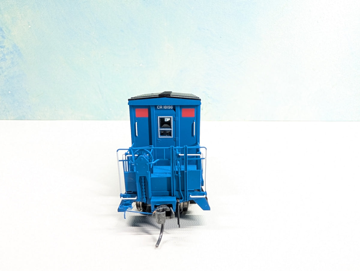 USED Bluford Shops HO Scale Transfer Caboose Conrail CR #18196 Metal Wheels
