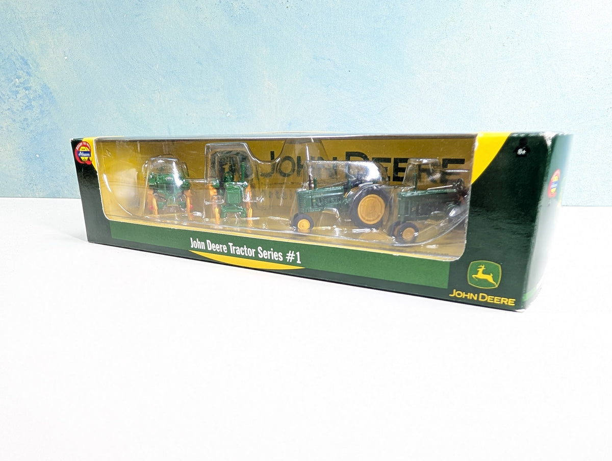 Athearn HO Scale John Deere Tractor Series #1 (4 pcs)