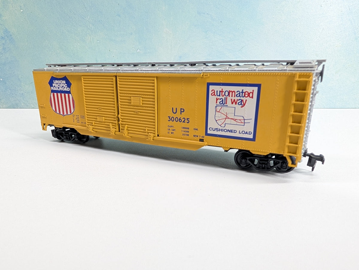 USED Athearn HO Scale 50' DD Box Car Union Pacific UP #300625