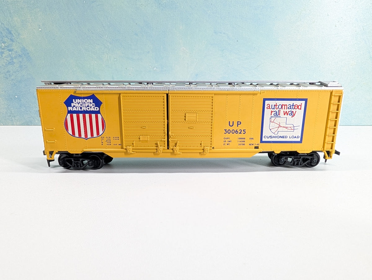 USED Athearn HO Scale 50' DD Box Car Union Pacific UP #300625