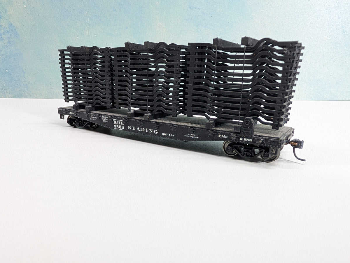 USED Athearn HO Scale 50' Flat Car w/ Auto Frames Reading RDG #9566 Metal Wheels