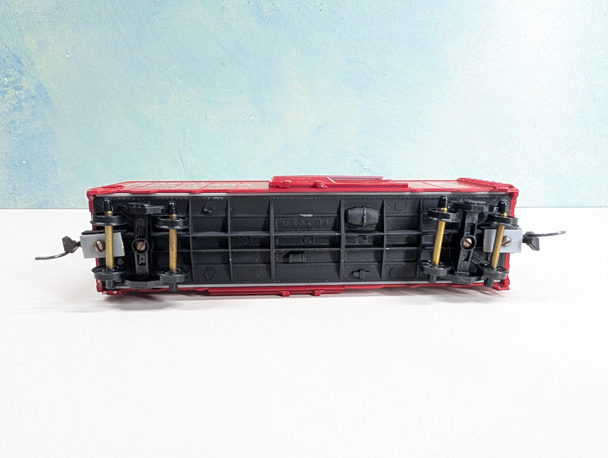 USED Roundhouse HO Scale 40' Box Car Great Northern GN #11875