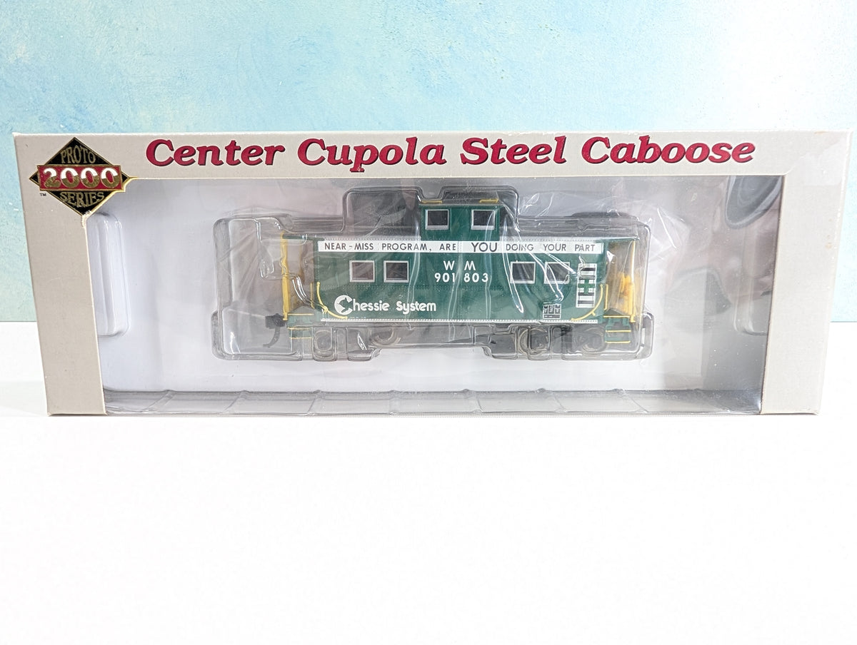 USED Life-Like 31257 HO Scale Center Cupola Steel Caboose Chessie System WM #901803 Metal Wheels, Safety