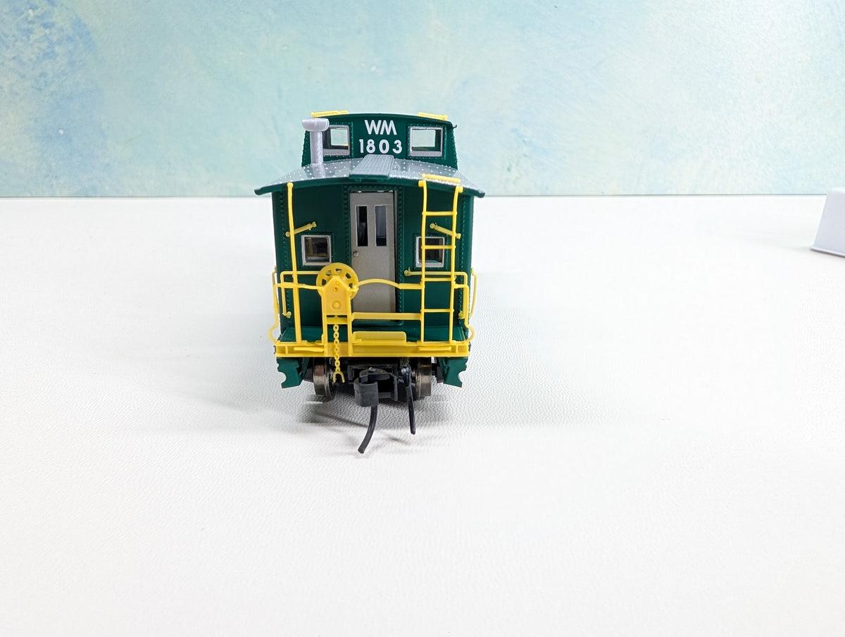 USED Life-Like 31257 HO Scale Center Cupola Steel Caboose Chessie System WM #901803 Metal Wheels, Safety