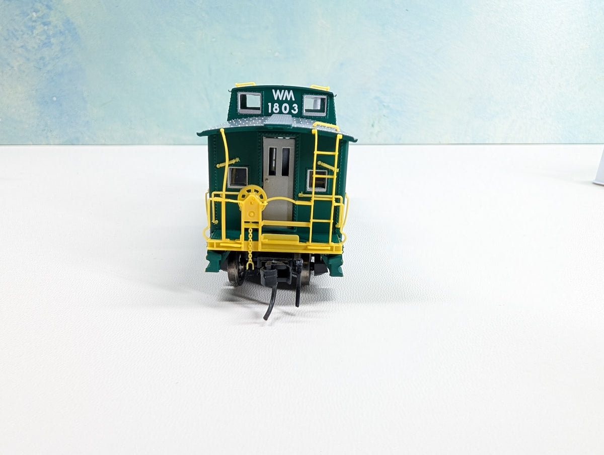 USED Life-Like 31257 HO Scale Center Cupola Steel Caboose Chessie System WM #901803 Metal Wheels, Safety