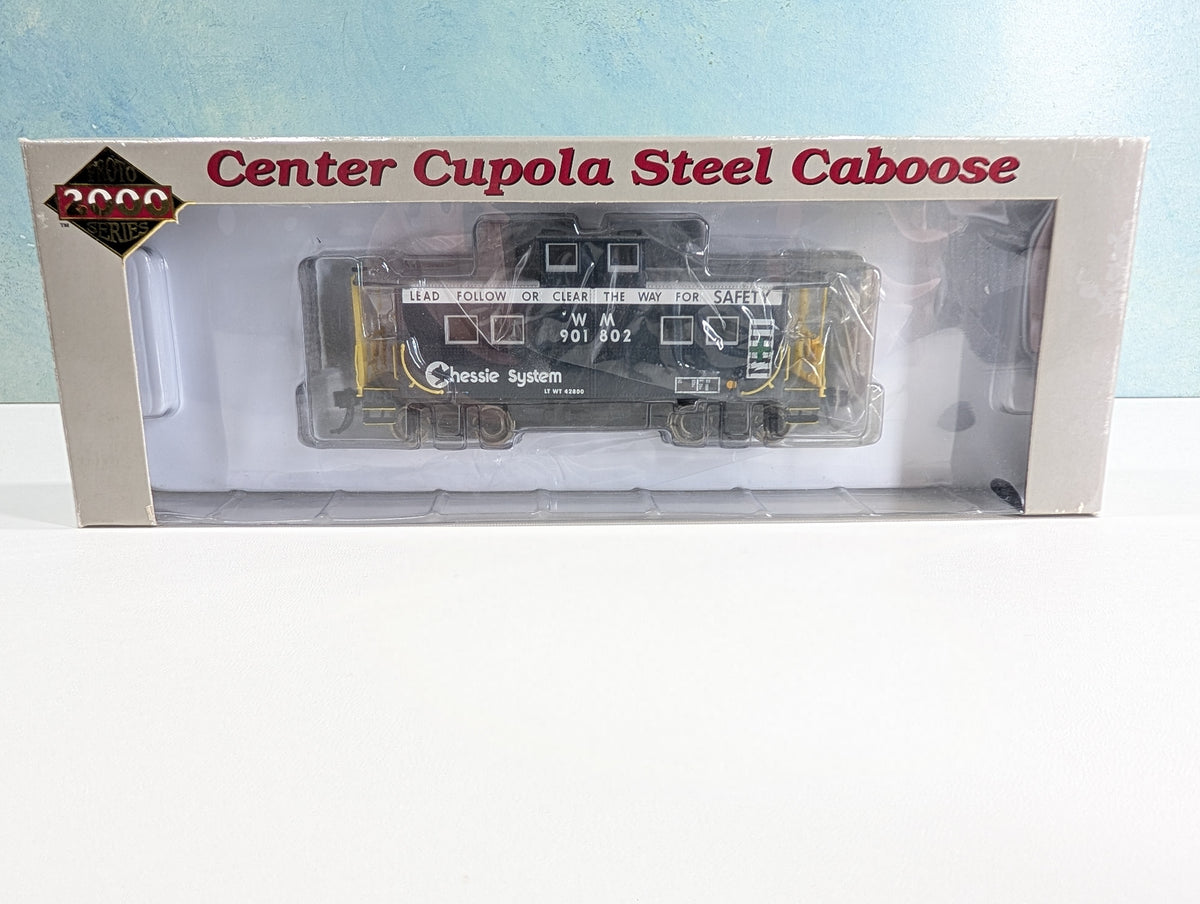 USED Life-Like 31256 HO Scale Center Cupola Steel Caboose Chessie System WM #901802 Metal Wheels, Safety