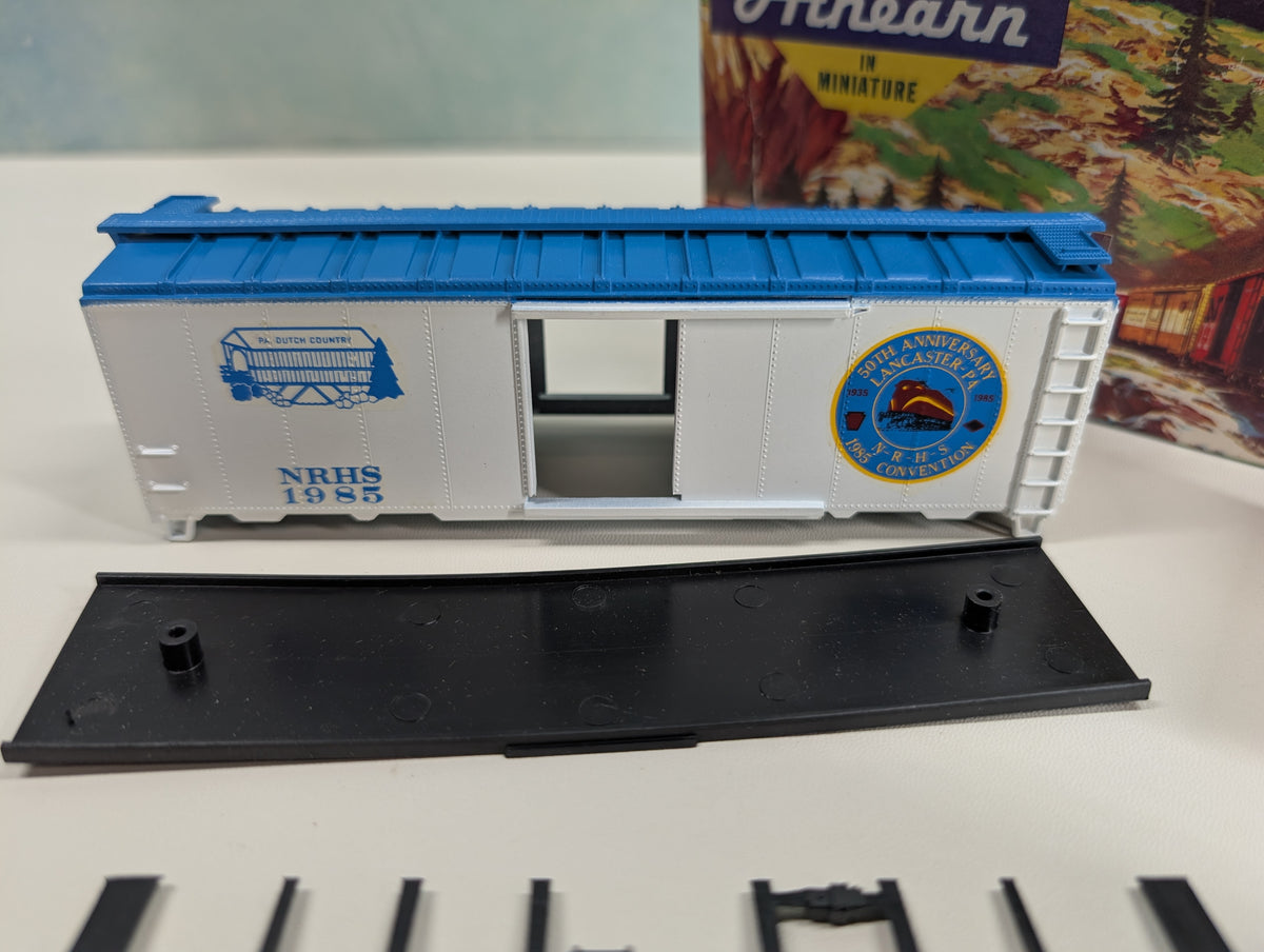 USED Athearn HO Scale 40' Box Car NRHS CO #1982 PA Dutch Country KIT