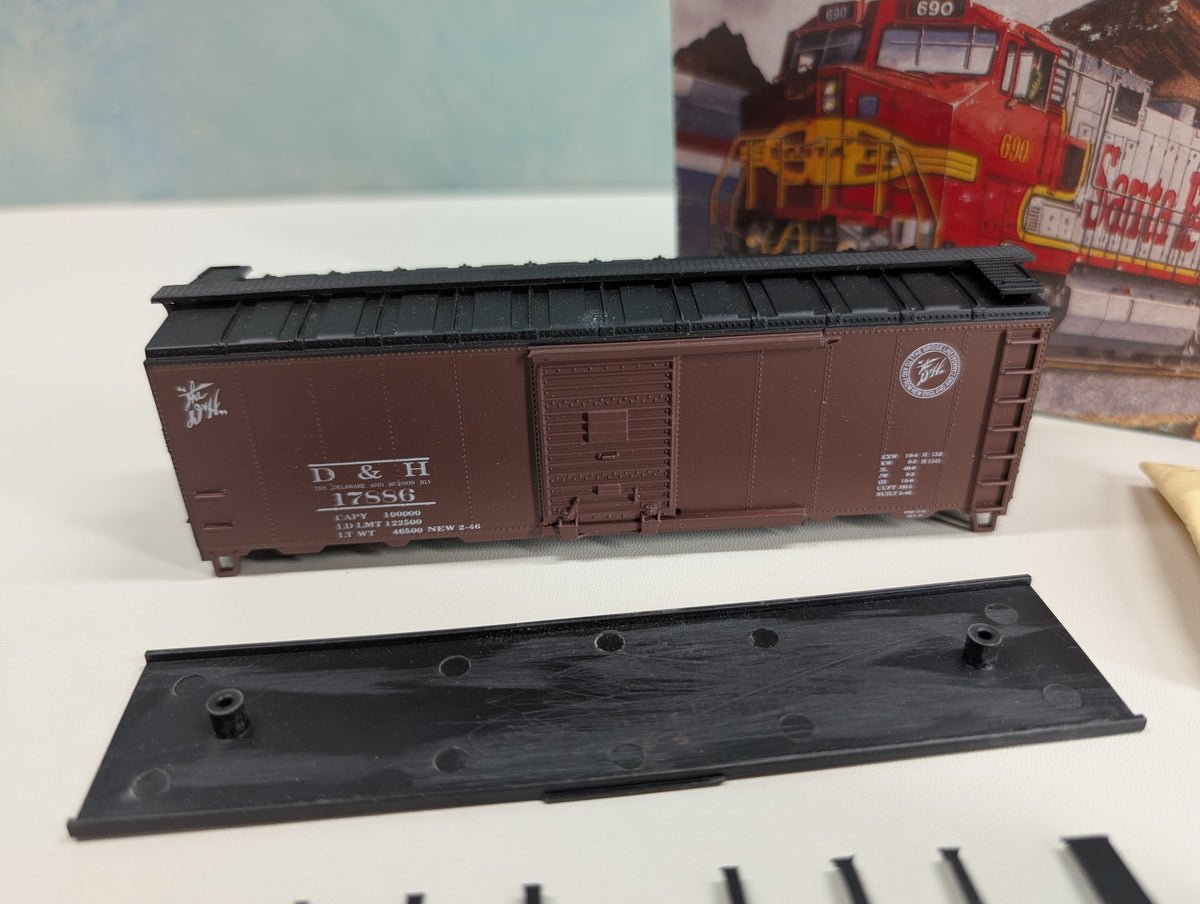 USED Athearn HO Scale 40' Box Car Delaware and Hudson D&H #17886 Branchline Custom KIT