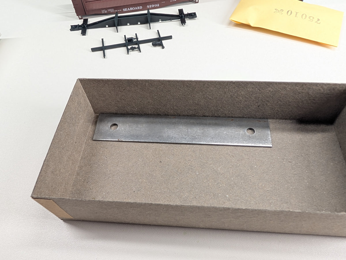 USED Athearn 1459 HO Scale Pulpwood Car Seaboard #42902 KIT