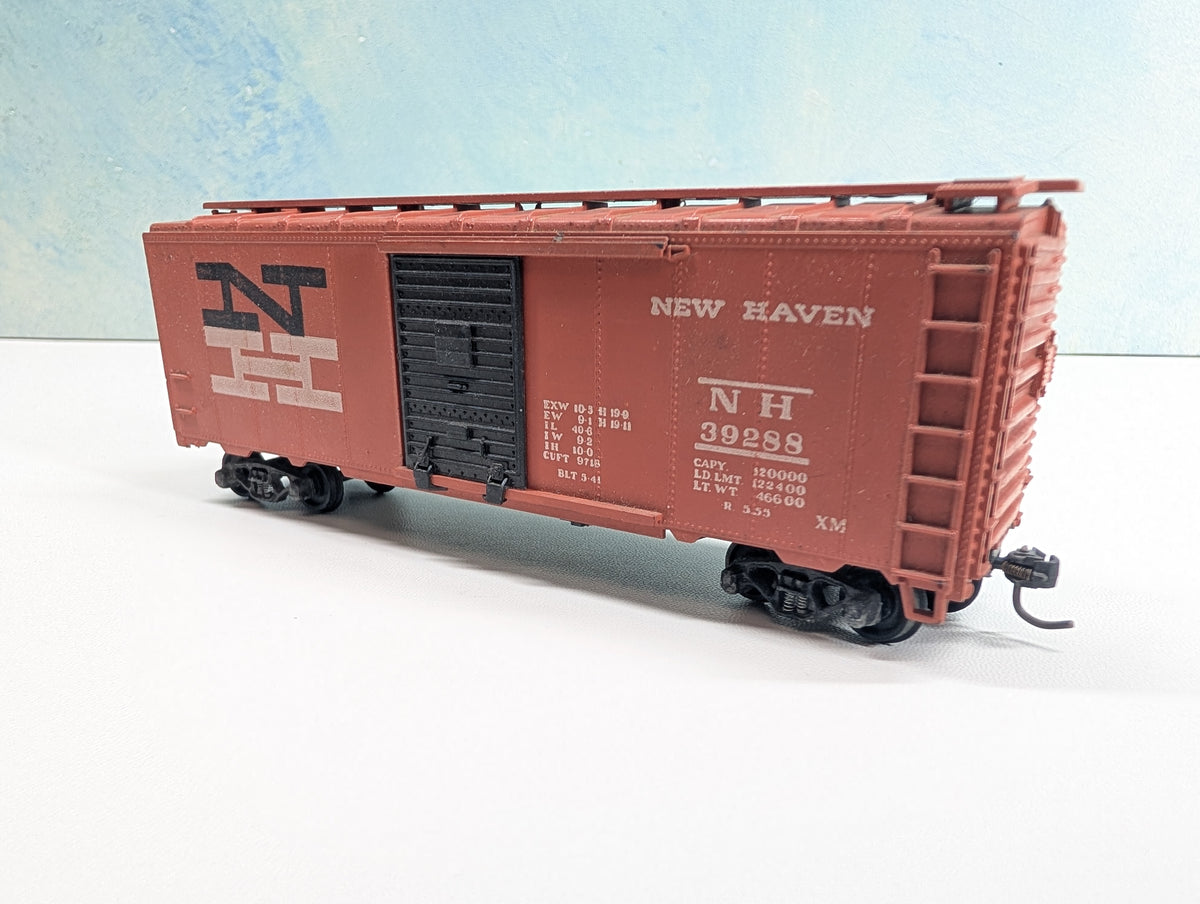 USED Athearn HO Scale 40' Box Car New Haven NH #39288