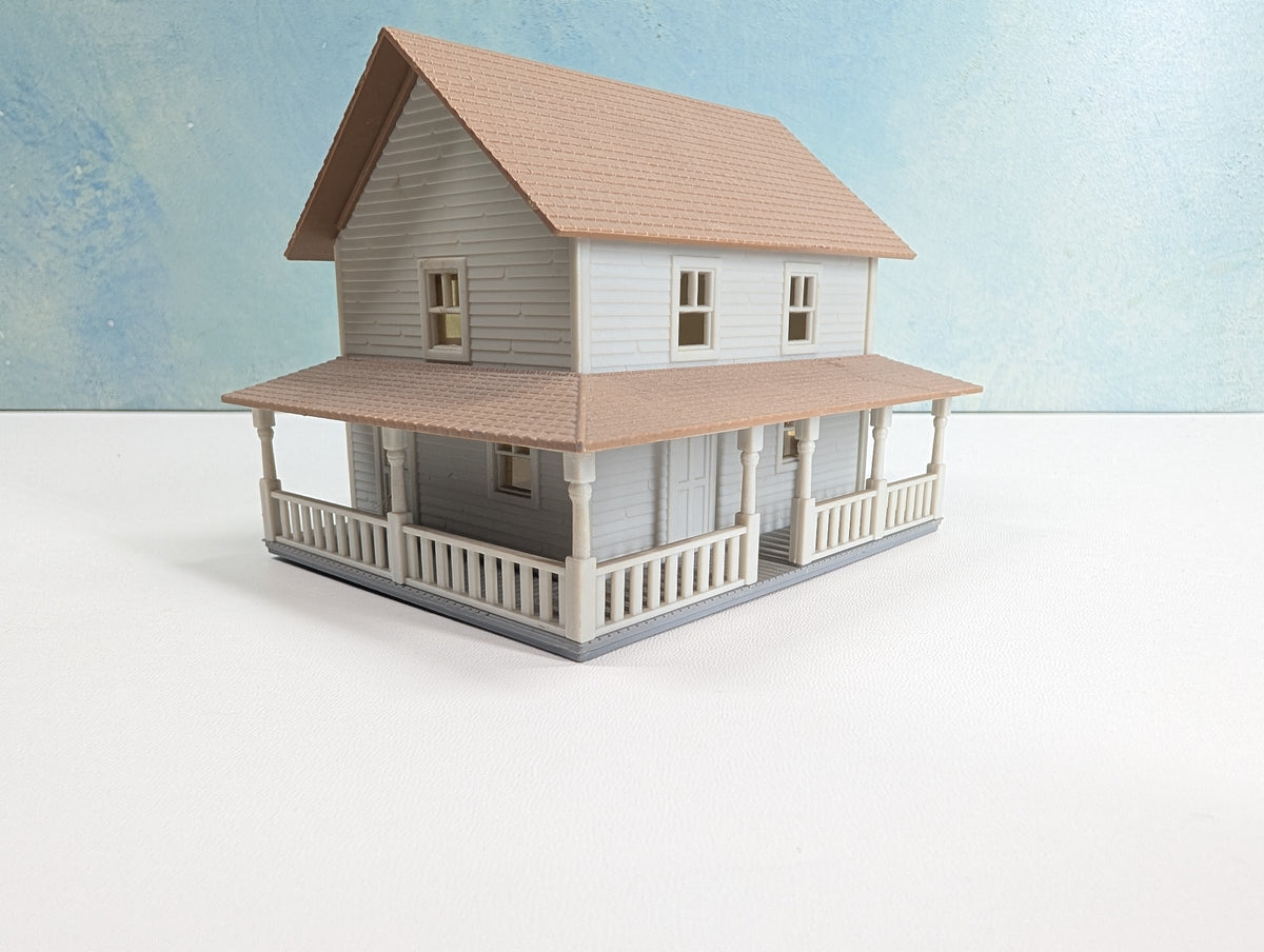 USED HO Scale Light Brown Farmhouse