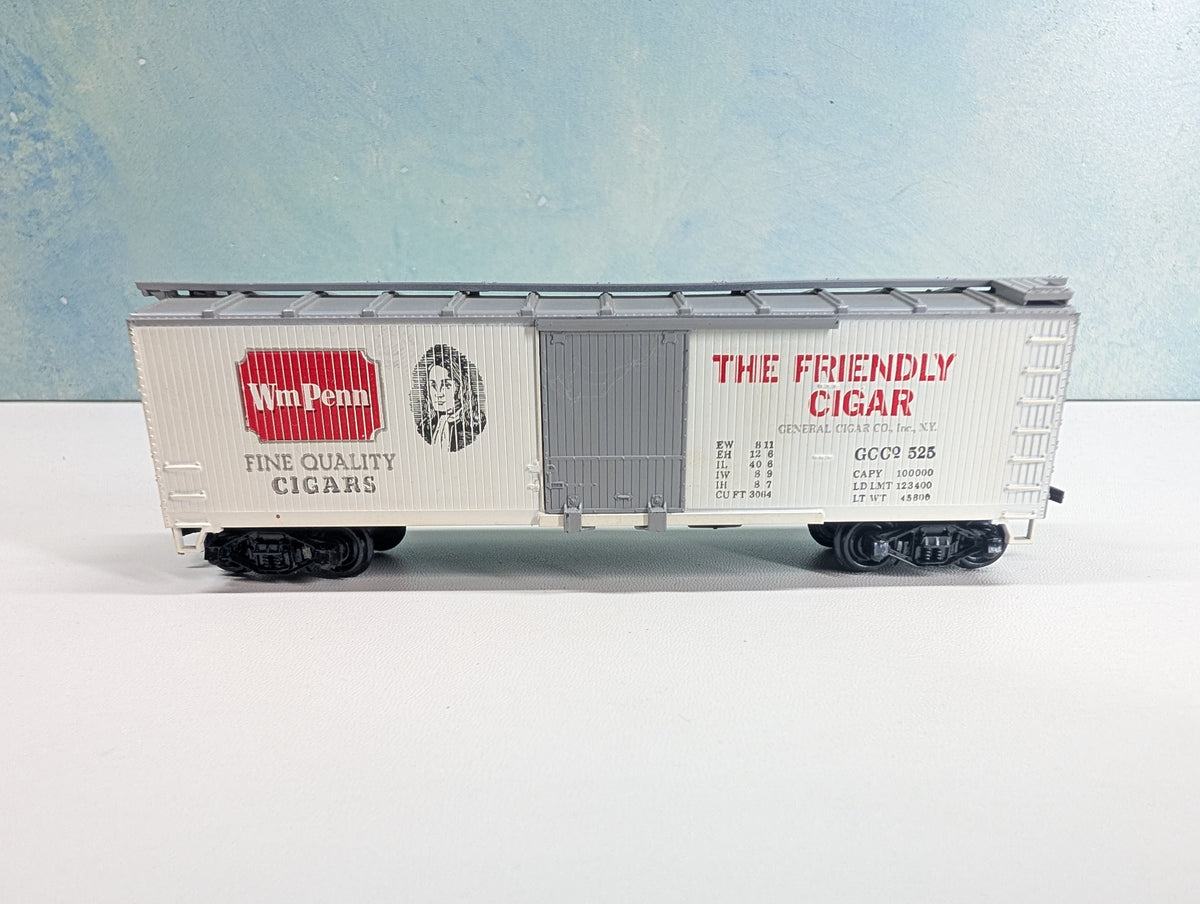 USED TRAIN MINIATURE 2040 HO Scale 40' Wood Box Car, Tobacco Series Wm Penn Cigars GCCo #525