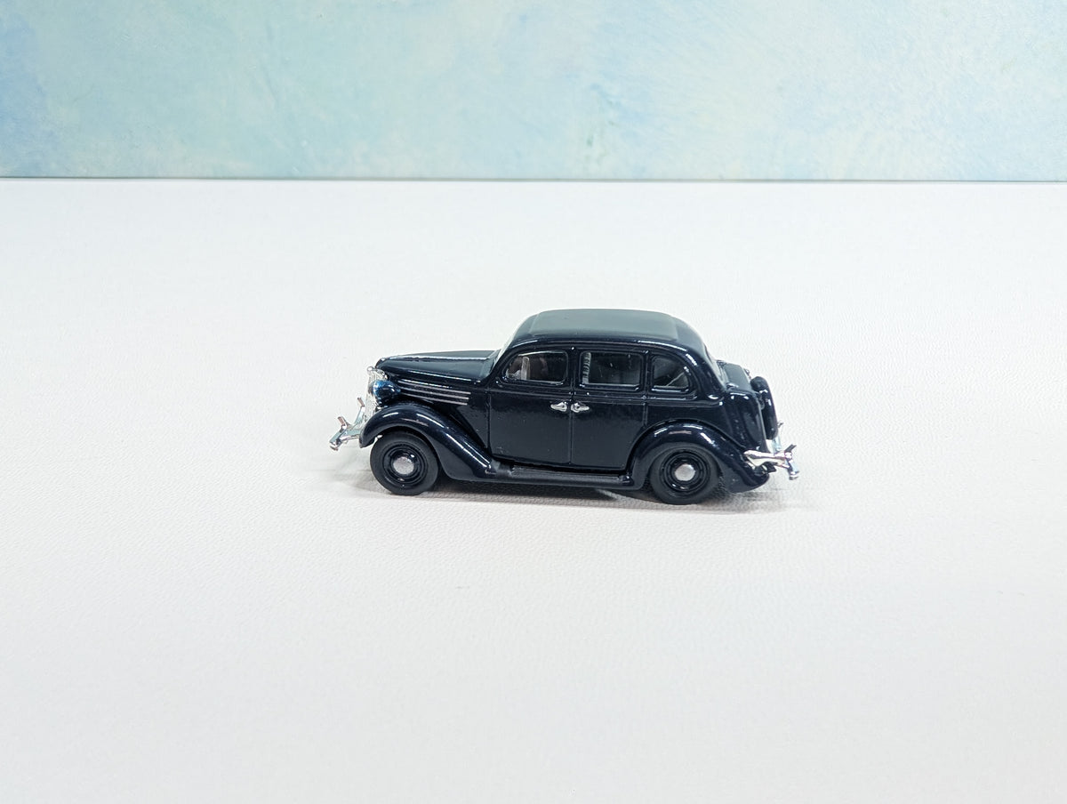 USED Classic Metal Works HO Scale '36 Ford ForDor Sedan, Dark Blue